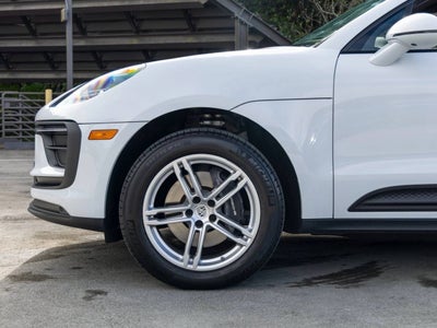 2025 Porsche Macan Macan