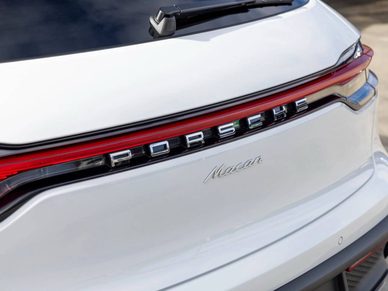 2025 Porsche Macan Macan