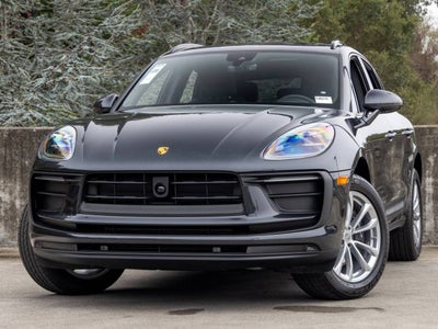 2026 Porsche Macan Macan