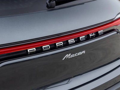 2026 Porsche Macan Macan
