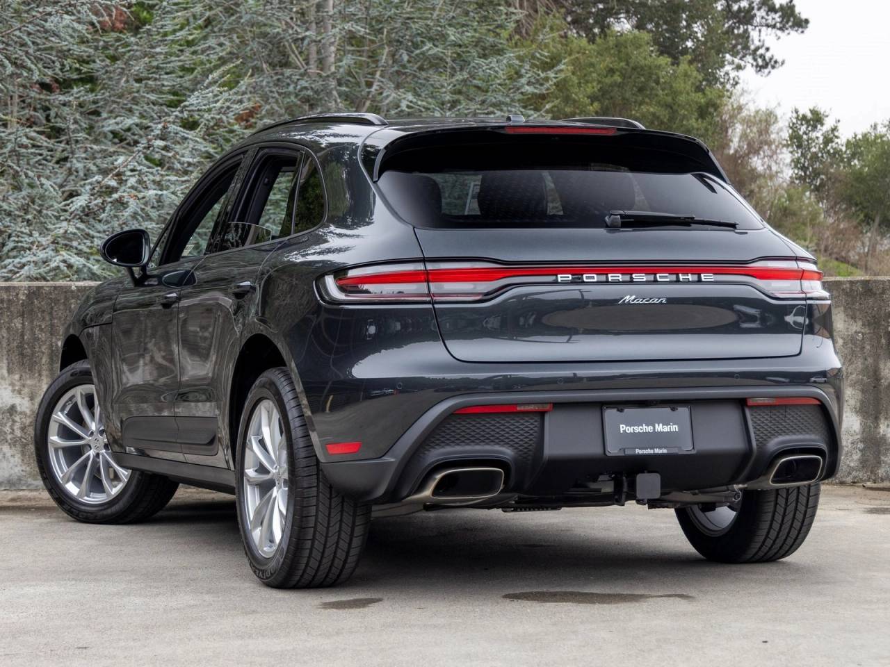 2026 Porsche Macan Macan
