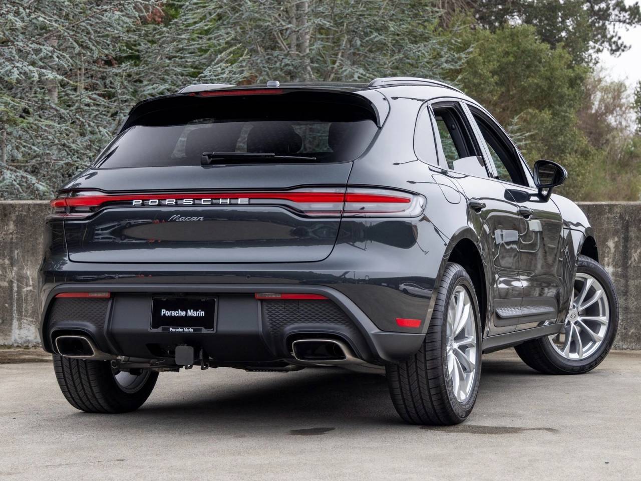 2026 Porsche Macan Macan