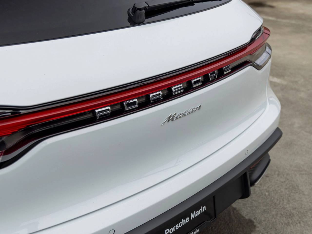 2026 Porsche Macan Macan