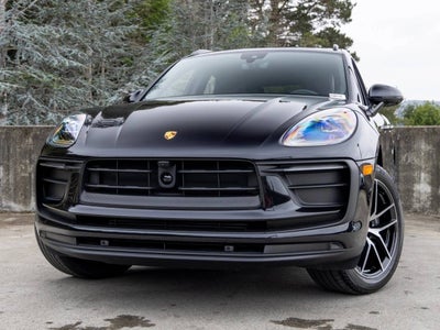 2026 Porsche Macan Macan