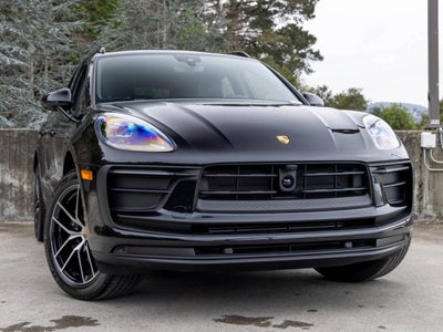 2026 Porsche Macan Macan