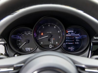 2026 Porsche Macan Macan