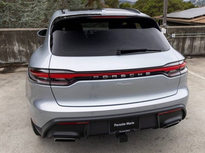 2026 Porsche Macan Macan