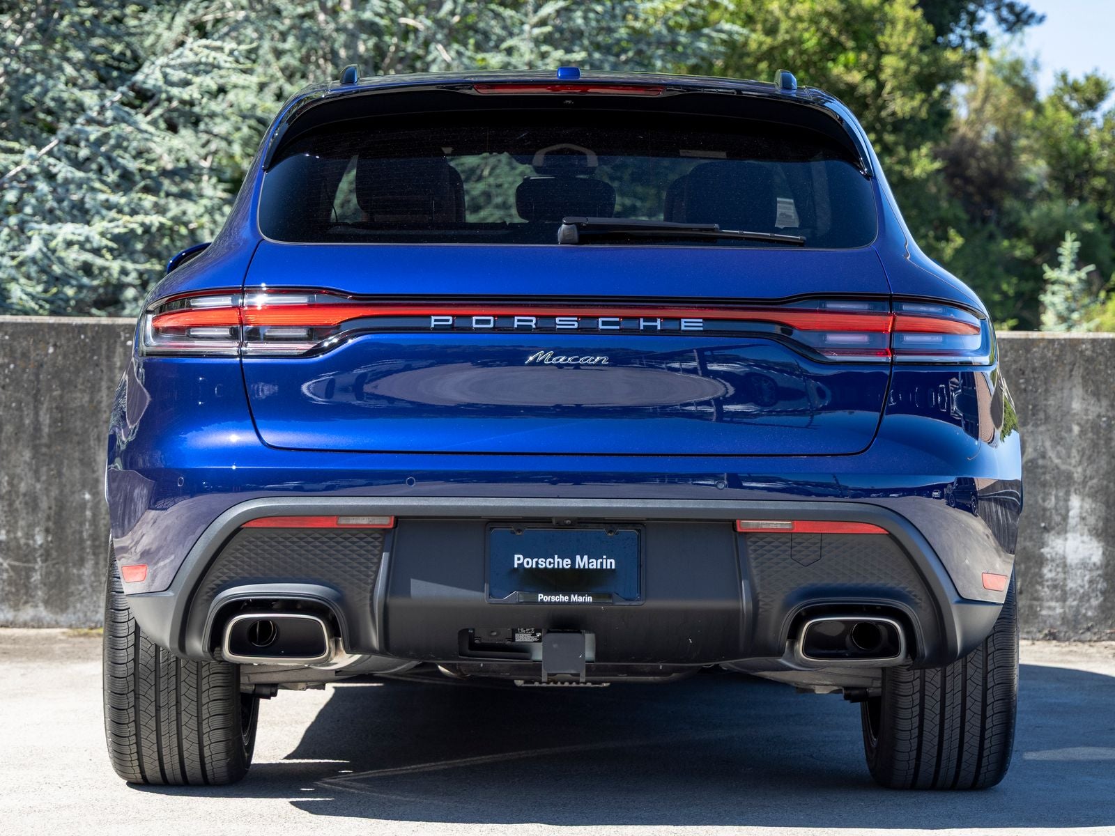 2026 Porsche Macan Base