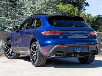 2026 Porsche Macan Base