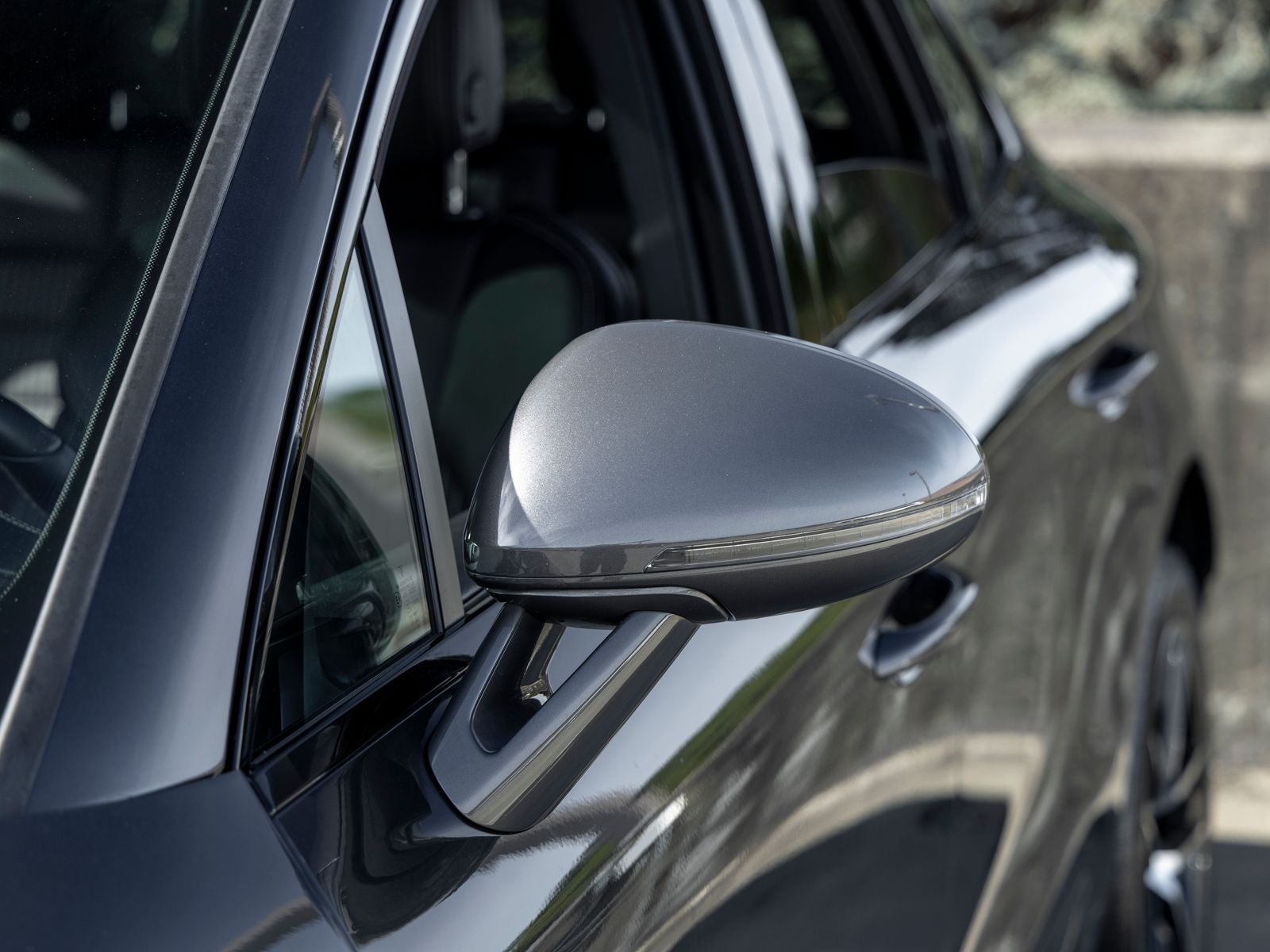 2023 Porsche Macan Macan T