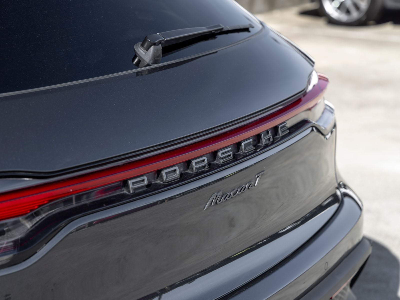 2023 Porsche Macan Macan T