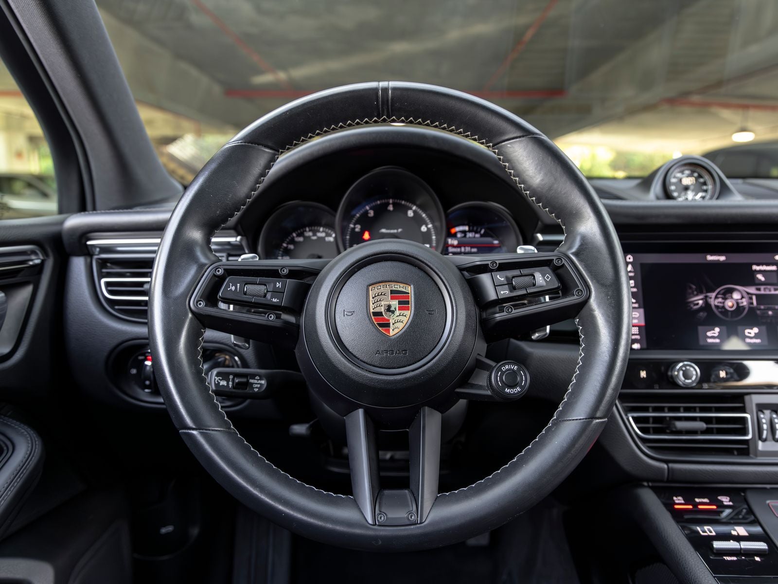 2023 Porsche Macan Macan T