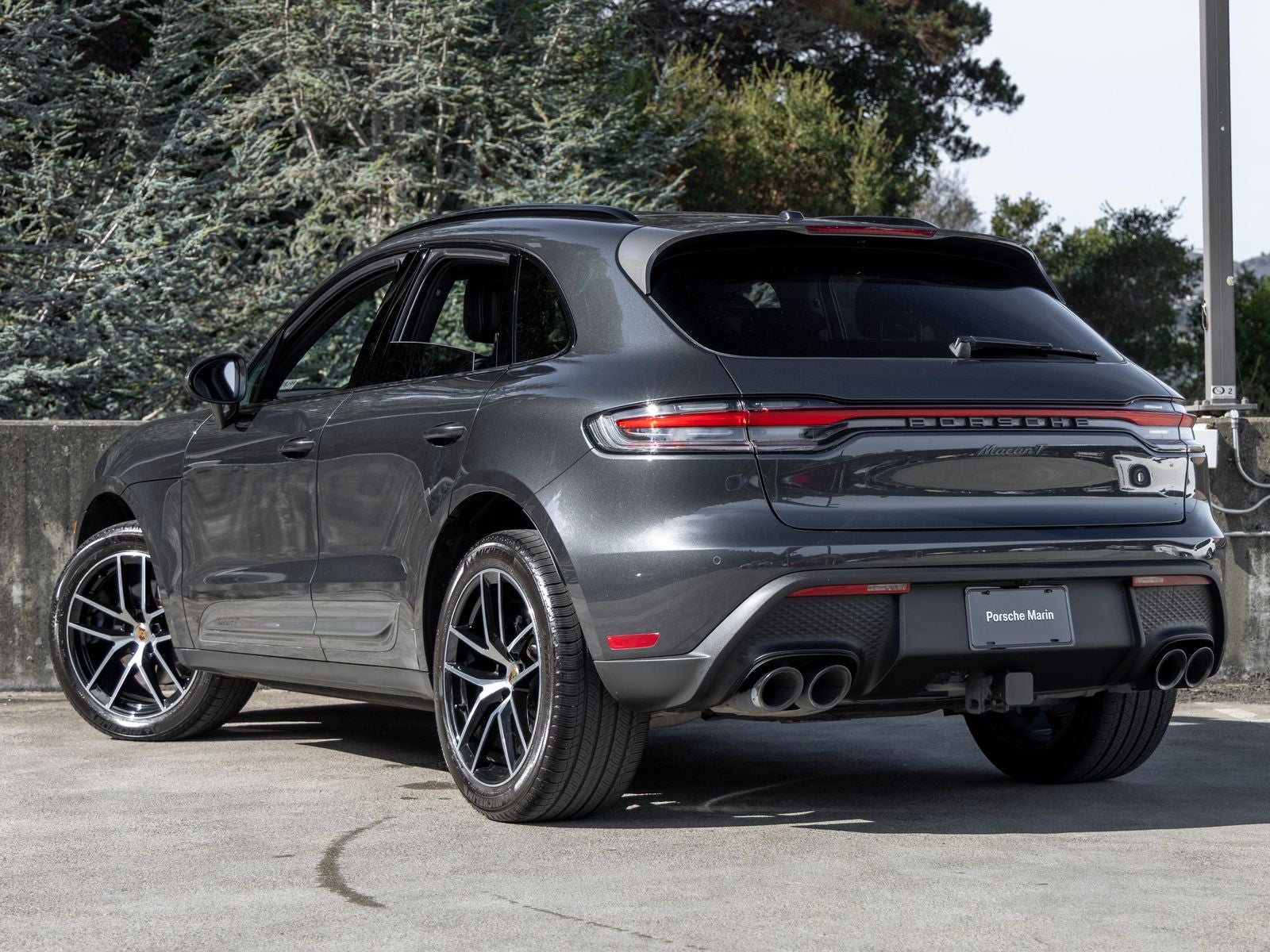 2023 Porsche Macan Macan T