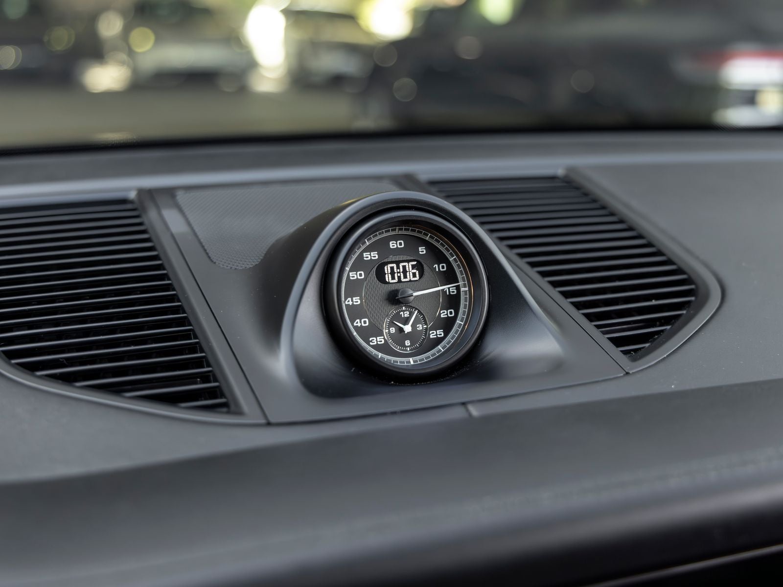 2023 Porsche Macan Macan T