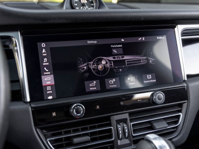 2023 Porsche Macan Macan T