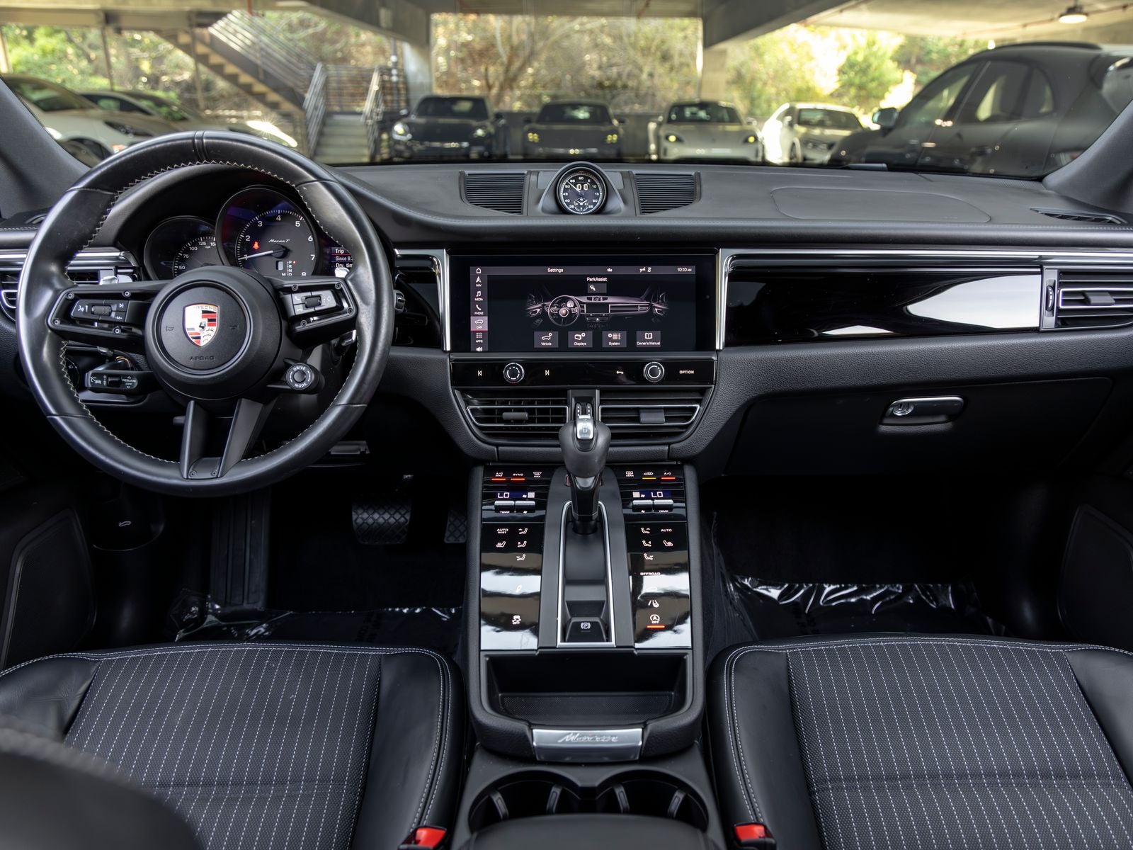 2023 Porsche Macan Macan T