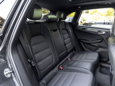 2023 Porsche Macan Macan T