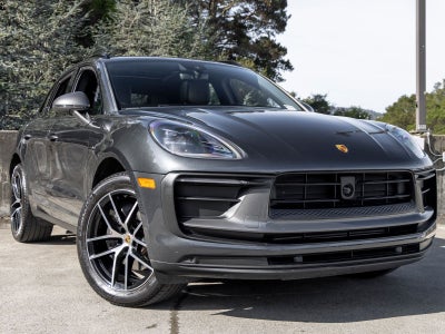 2023 Porsche Macan Macan T