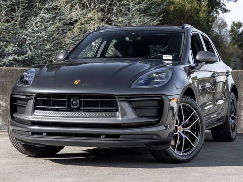 2023 Porsche Macan Macan T
