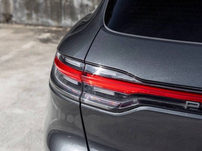 2023 Porsche Macan Macan T