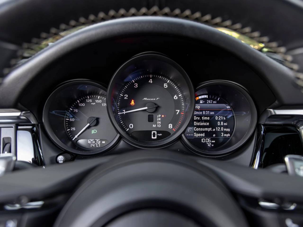 2023 Porsche Macan Macan T