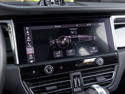 2023 Porsche Macan Macan T