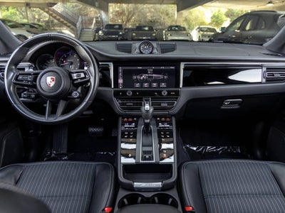 2023 Porsche Macan Macan T