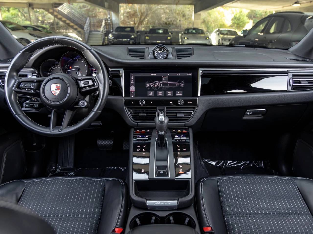 2023 Porsche Macan Macan T