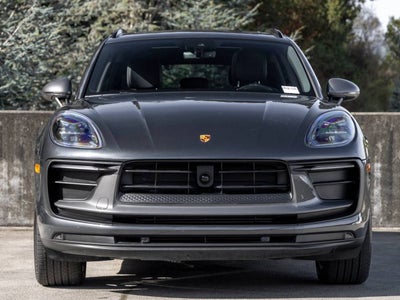 2023 Porsche Macan Macan T