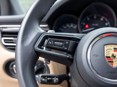 2023 Porsche Macan Macan
