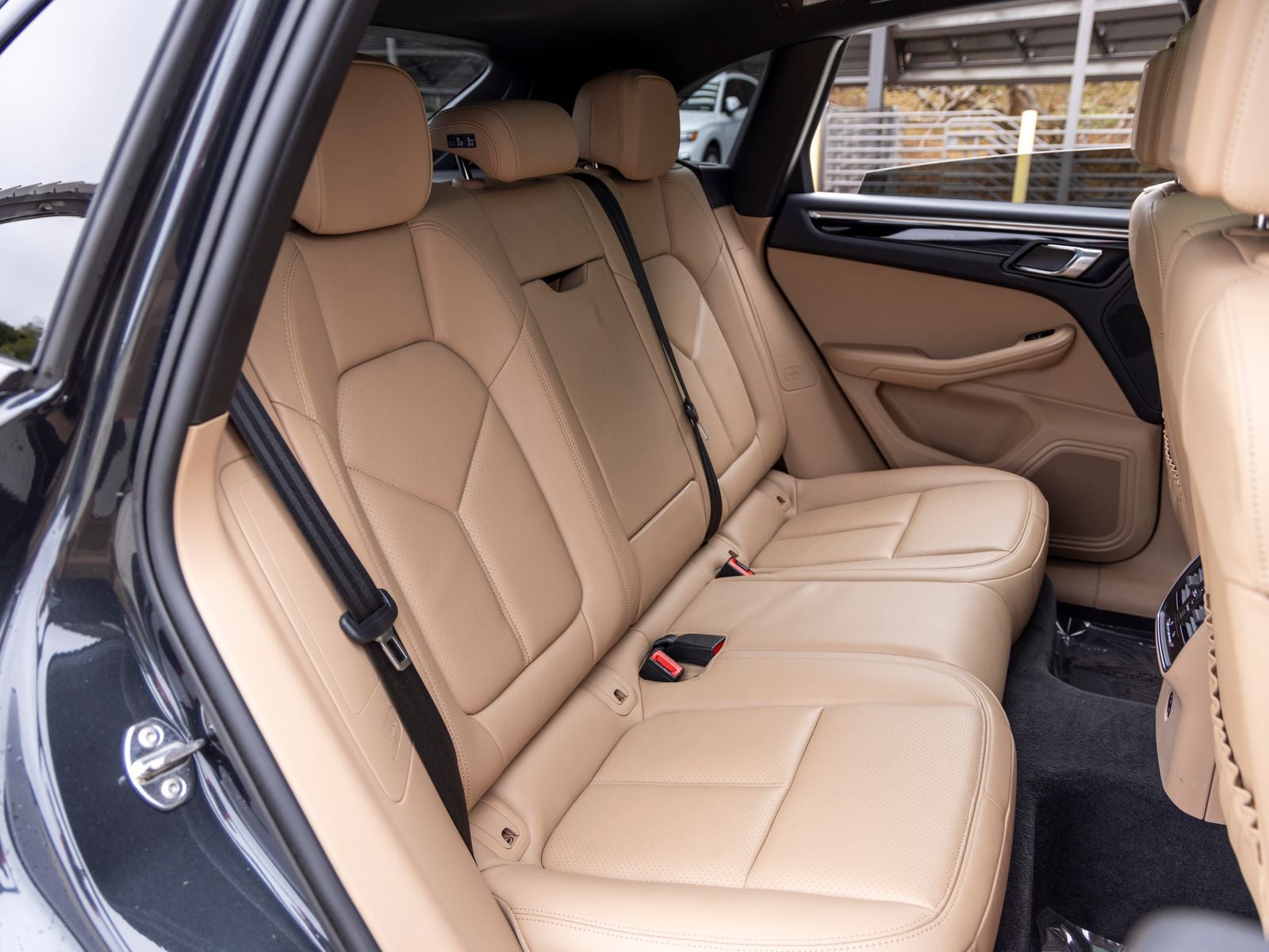 2023 Porsche Macan Macan