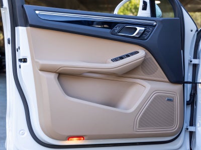 2025 Porsche Macan Macan