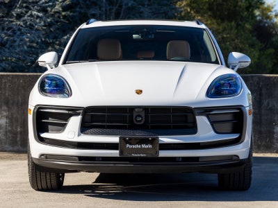 2025 Porsche Macan Macan