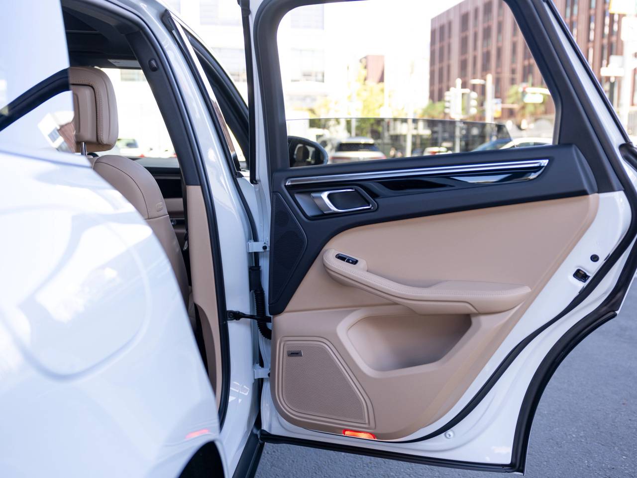 2025 Porsche Macan Macan