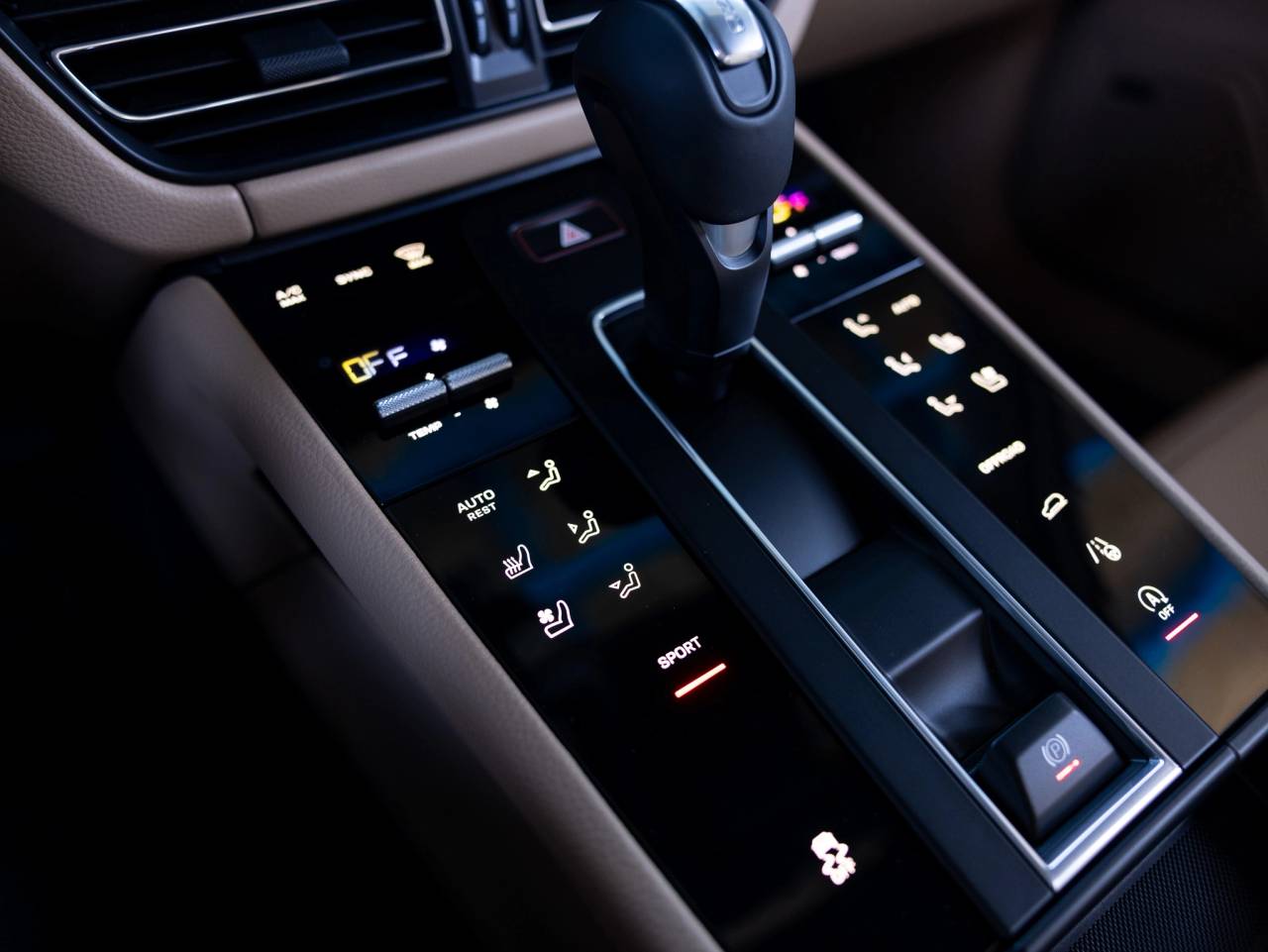 2025 Porsche Macan Macan