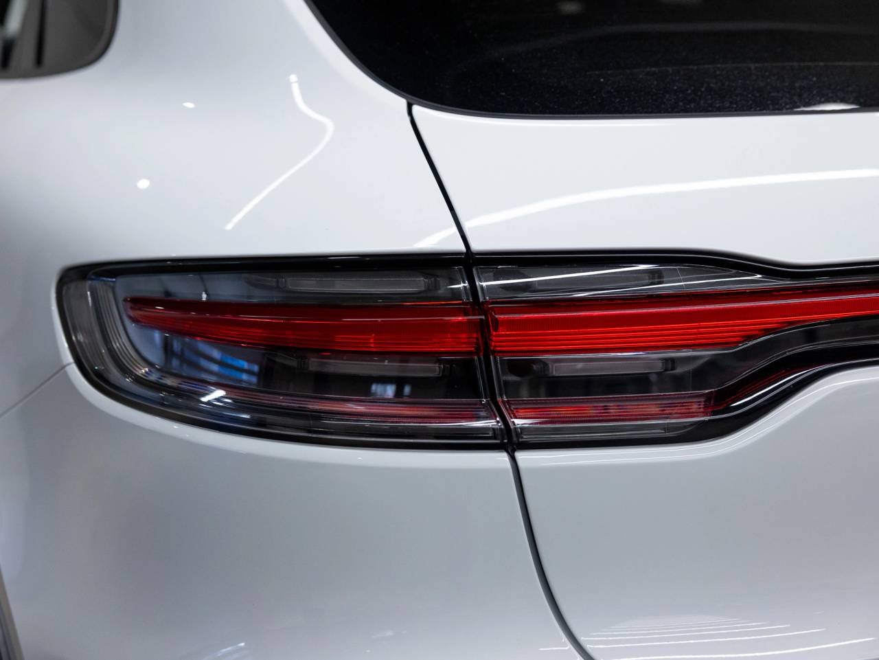 2025 Porsche Macan Macan