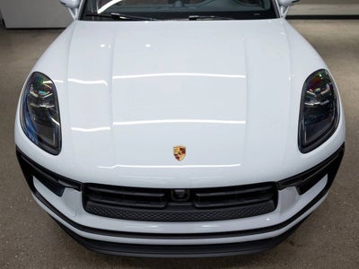 2025 Porsche Macan Macan