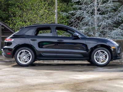 2025 Porsche Macan Macan
