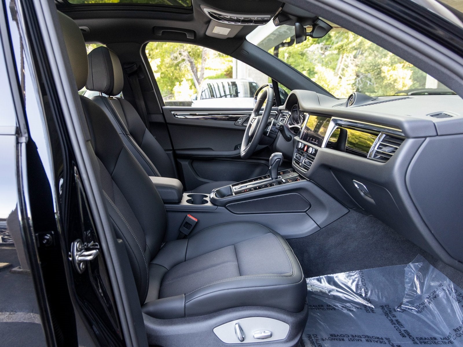 2025 Porsche Macan Macan