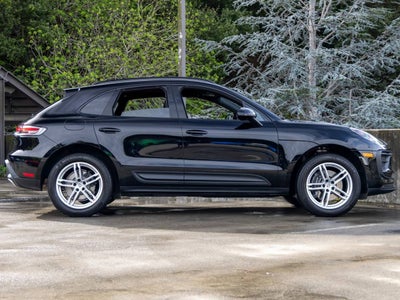 2025 Porsche Macan Macan