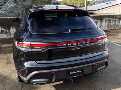 2025 Porsche Macan Macan