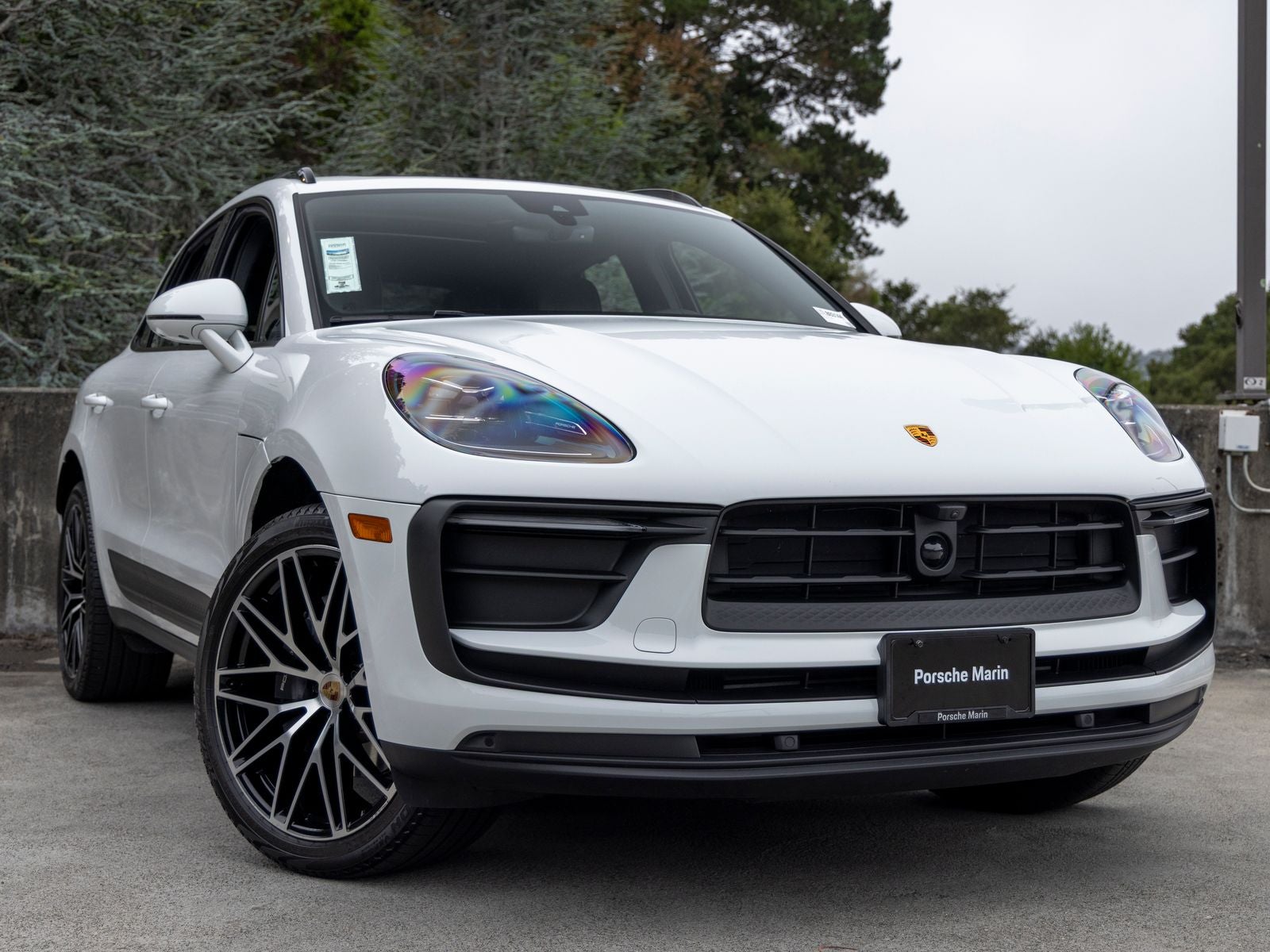 2026 Porsche Macan Base