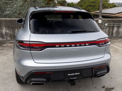 2026 Porsche Macan Macan