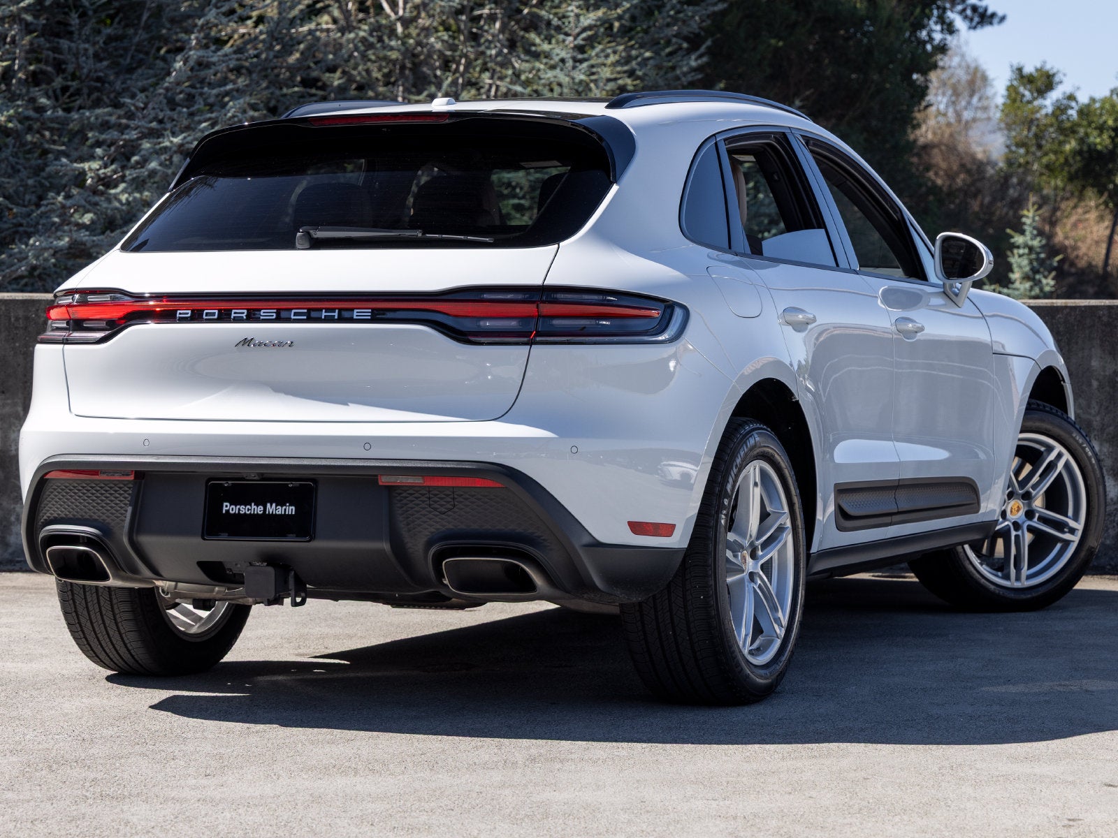 2026 Porsche Macan Macan