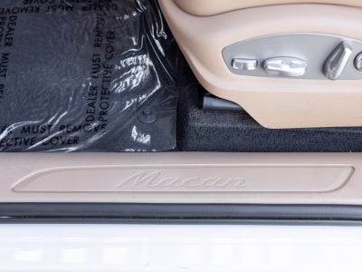 2026 Porsche Macan Macan