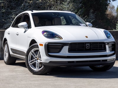 2026 Porsche Macan Macan