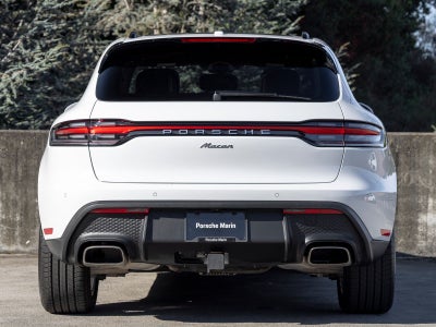 2026 Porsche Macan Base