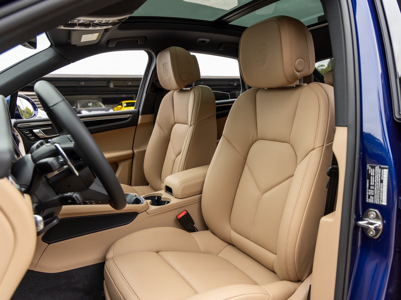 2026 Porsche Macan Macan