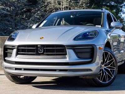 2026 Porsche Macan Macan
