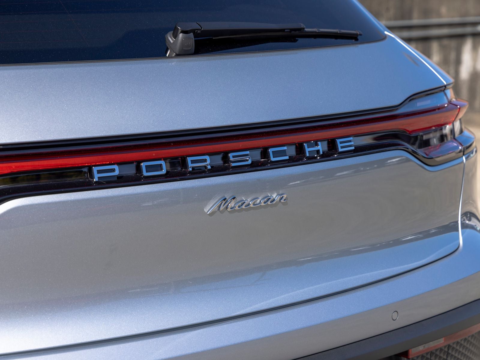 2026 Porsche Macan Base
